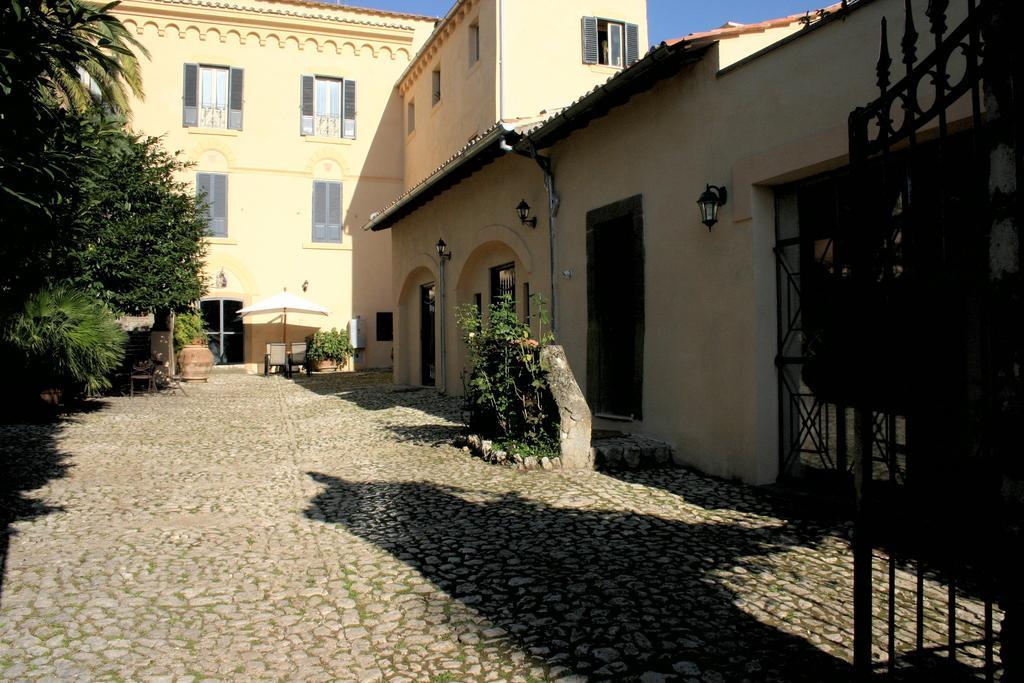 Agriturismo Castello Santa Margherita Cori Exteriér fotografie